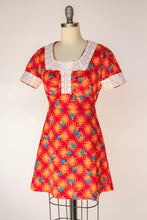 Load image into Gallery viewer, 1970s Mini Dress Printed Mod S