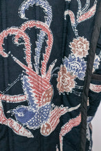 Load image into Gallery viewer, 1970s Cotton Quilted Jacket Batik M