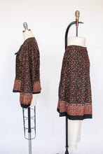 Load image into Gallery viewer, 1970s Skirt Blouse Set Ensemble Dark Floral M