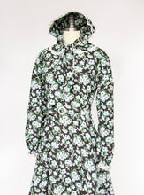 Load image into Gallery viewer, 1930s Dress Dark Floral Cotton Ruffle Peasant Bonnet Set M