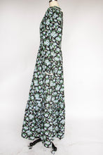 Load image into Gallery viewer, 1930s Dress Dark Floral Cotton Ruffle Peasant Bonnet Set M