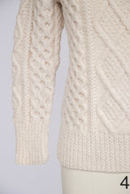 Load image into Gallery viewer, 1970s Wool Knit Fisherman Sweater XS