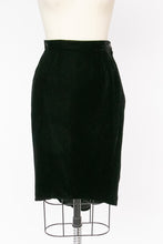 Load image into Gallery viewer, 1980s Velvet Skirt Giorgio Armani Designer S / XS