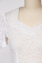 Load image into Gallery viewer, 1940s Dress Lace Full Skirt Sheer XS