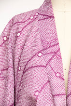 Load image into Gallery viewer, 1950s Haori Printed Purple Japanese Robe
