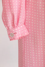 Load image into Gallery viewer, 1980s Silk Dress Printed Pink Sheath OSFM