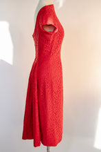 Load image into Gallery viewer, 1950s Dress Red Lace Fitted Cocktail Party S