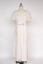 Load image into Gallery viewer, 1970s Maxi Dress Rose Cotton Prairie Peasant S