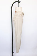Load image into Gallery viewer, 1990s Levi&#39;s 550 Jeans Sand Beige Denim High Waist 29&quot; x 31&quot;