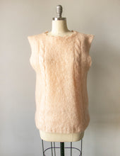 Load image into Gallery viewer, 1980s Sweater Vest Wool Knit Top S