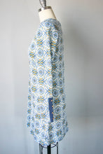 Load image into Gallery viewer, 1960s Mini Dress Printed Mod Shift S