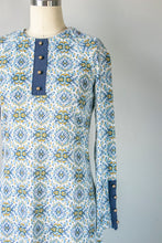 Load image into Gallery viewer, 1960s Mini Dress Printed Mod Shift S