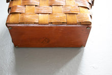 Load image into Gallery viewer, 1970s Basket Purse Woven Wooden Hand Painted Bag