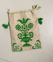Load image into Gallery viewer, 1940s Purse Embroidered Linen Drawstring Bag