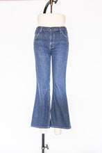 Load image into Gallery viewer, 1970s Levi's Big E Jeans Denim 31" x 28"