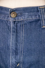 Load image into Gallery viewer, 1970s Levi's Big E Jeans Denim 31" x 28"
