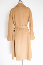 Load image into Gallery viewer, 1970s Pea Coat Camel Hair Wool