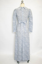 Load image into Gallery viewer, 1970s Maxi Dress Floral Rose Cotton S