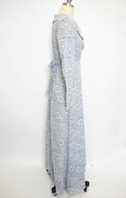 Load image into Gallery viewer, 1970s Maxi Dress Floral Rose Cotton S