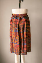 Load image into Gallery viewer, 1980s Silk Full Skirt Albert Nipon L