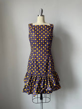 Load image into Gallery viewer, 1960s Dress Cotton Floral Ruffle Shift M