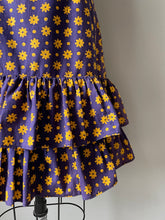 Load image into Gallery viewer, 1960s Dress Cotton Floral Ruffle Shift M