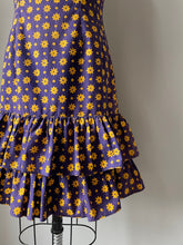 Load image into Gallery viewer, 1960s Dress Cotton Floral Ruffle Shift M