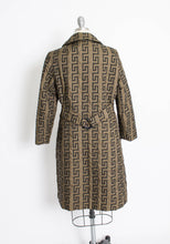 Load image into Gallery viewer, 1960s Coat Faux Fur Lined Zig Zag