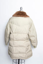 Load image into Gallery viewer, 1960s Down Coat Puffer Jacket Beige Large