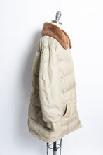 Load image into Gallery viewer, 1960s Down Coat Puffer Jacket Beige Large