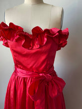 Load image into Gallery viewer, 1980s GUNNE SAX Dress Satin Red XS