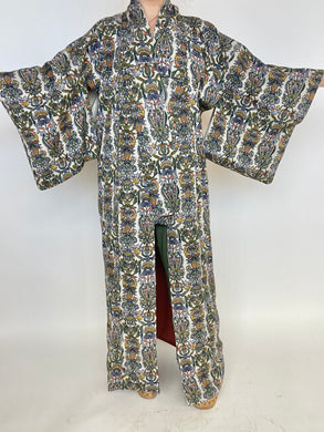 1950s Kimono Japanese Robe Silk Crepe Printed Long