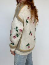 Load image into Gallery viewer, 1980s Sweater Floral Wool Mohair Chunky Oversized L