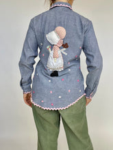 Load image into Gallery viewer, 1970s Chambray Shirt Button Up Holly Hobbie Appliqué Ric Rac S