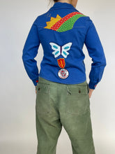 Load image into Gallery viewer, 1970s Shirt Patch Appliqué Cotton Button Up Long Sleeve XS  P