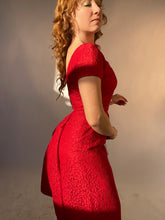 Load image into Gallery viewer, 1950s Dress Red Lace Fitted Cocktail Party S