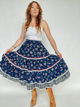 Load image into Gallery viewer, 1970s Prairie Skirt Floral Cotton Full S