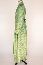 Load image into Gallery viewer, 1970s Maxi Dress Printed Green Caftan M