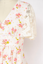 Load image into Gallery viewer, 1970s Maxi Dress Floral Rose Pink S