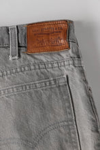 Load image into Gallery viewer, 1990s Levi&#39;s Jeans Gray Denim Cotton High Waist 32&quot; x 32&quot;