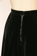 Load image into Gallery viewer, 1970s Velvet Maxi Full Skirt Black XS