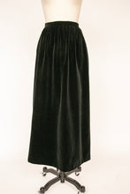 Load image into Gallery viewer, 1970s Velvet Maxi Full Skirt Black XS