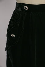 Load image into Gallery viewer, 1980s Velvet Skirt Oscar De La Renta Designer M
