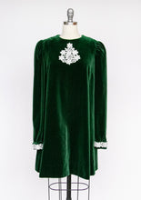 Load image into Gallery viewer, 1960s Dress Velvet Emerald Green M