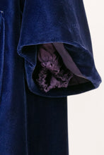 Load image into Gallery viewer, 1950s Jacket Blue Velvet Swing Coat L / M