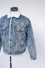 Load image into Gallery viewer, 1980s Levi&#39;s Denim Sherpa Jacket Fleece L/XL