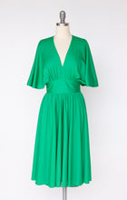 Load image into Gallery viewer, 1970s Wrap Dress Kelly Green Knit S