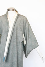 Load image into Gallery viewer, 1960s Kimono Printed Rayon Japanese Robe