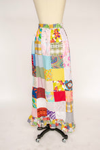 Load image into Gallery viewer, 1970s Quilted Patchwork 1970s Maxi Skirt S