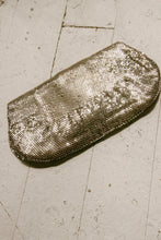 Load image into Gallery viewer, 1950s Whiting &amp; Davis Purse Mesh Silver Metal Clutch Bag